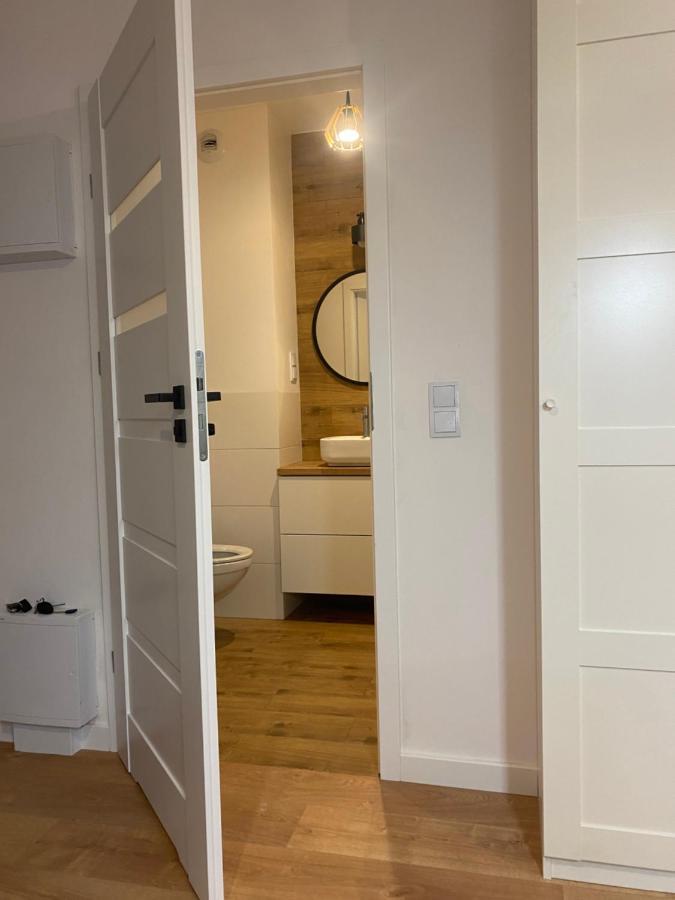 Airport Green Apartment Kl21 - Air Condition & Free Parking Warsaw Luaran gambar