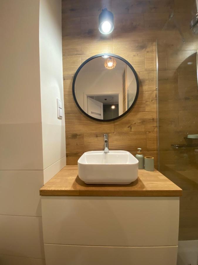 Airport Green Apartment Kl21 - Air Condition & Free Parking Warsaw Luaran gambar